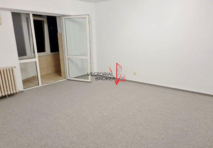 Coposu, locatie excelenta,7 minute metrou 2 camere