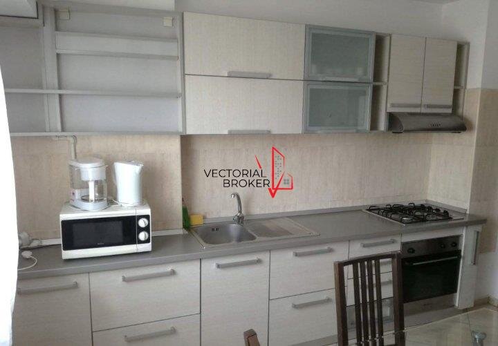 Coposu, locatie excelenta,7 minute metrou 2 camere