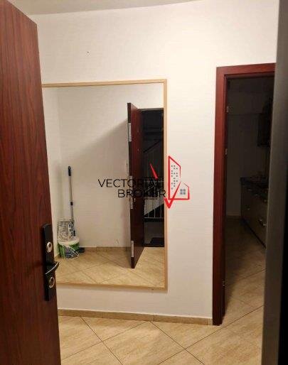 Coposu, locatie excelenta,7 minute metrou 2 camere
